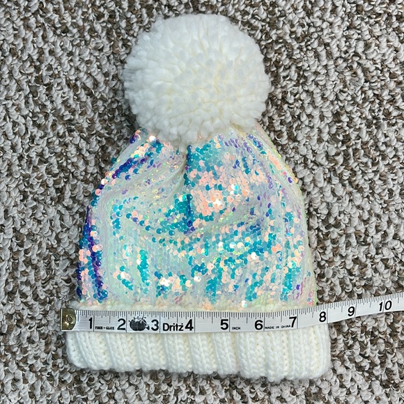 Bundle of 3 Justice Ombré Scarf Sequin Mermaid Belt Bag Sequin Pom Knit Hat NWOT - Picture 15 of 16